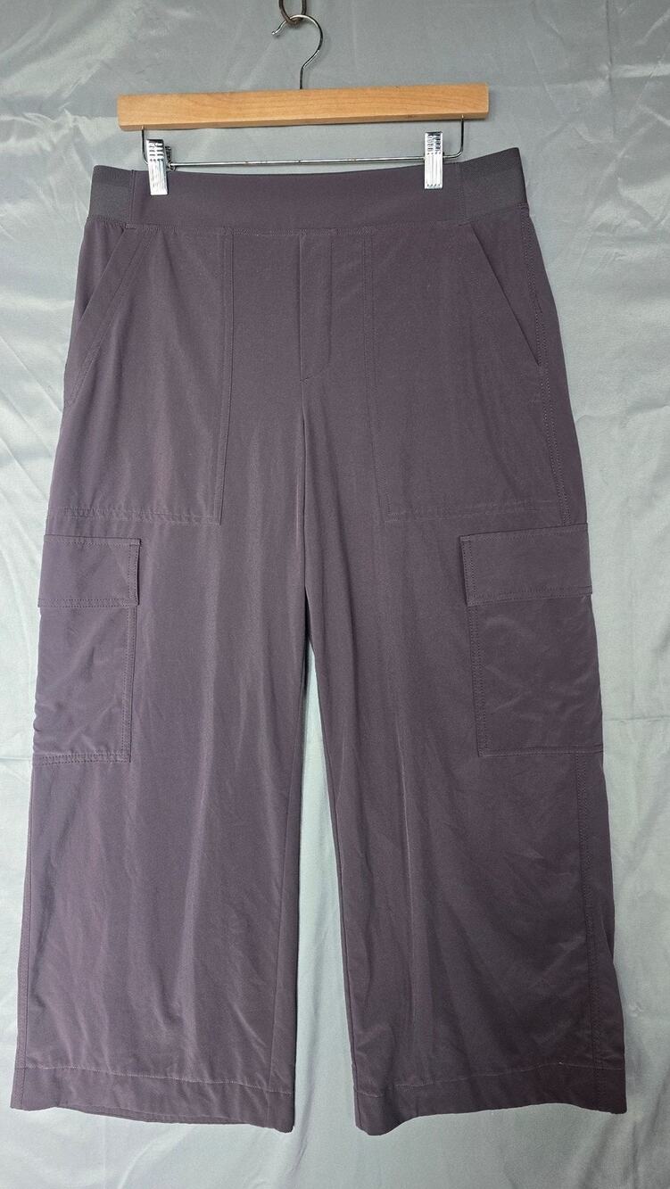 Athleta Pants Womens 12P Purple Cargo Wide Leg Capri Pull On Stretch Hiking